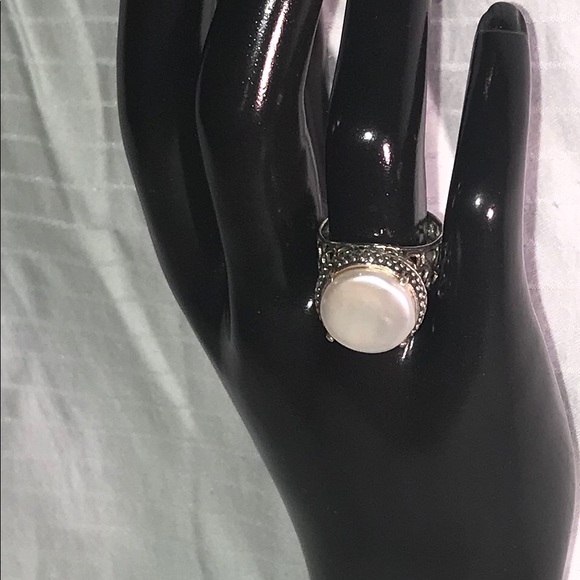 ‼️Bundle & Save‼️ NWOT Fashion Ring Sz- 7 - Picture 8 of 8